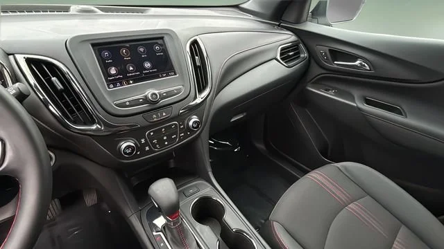 Used 2024 Summit White Chevrolet RS image 24
