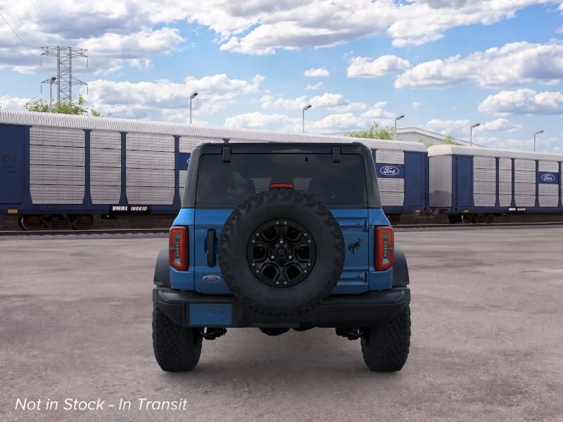 New 2026 Velocity Blue Metallic Ford Badlands® image 5
