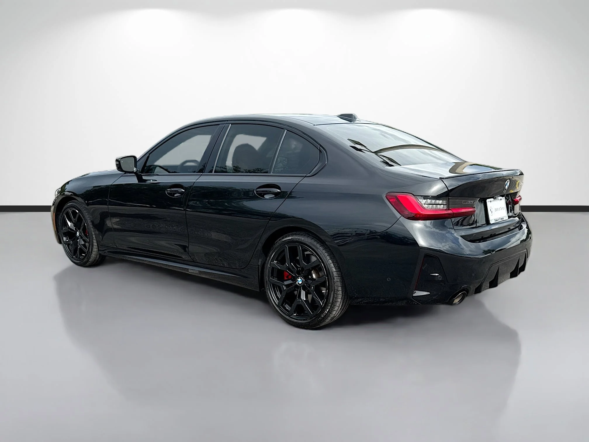 Used 2025 Black Sapphire Metallic BMW 330i image 5