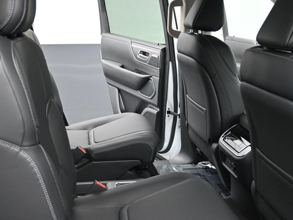 New 2026 White INFINITI PURE image 14