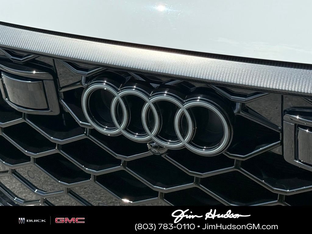 Used 2025 White Audi 4.0T image 9