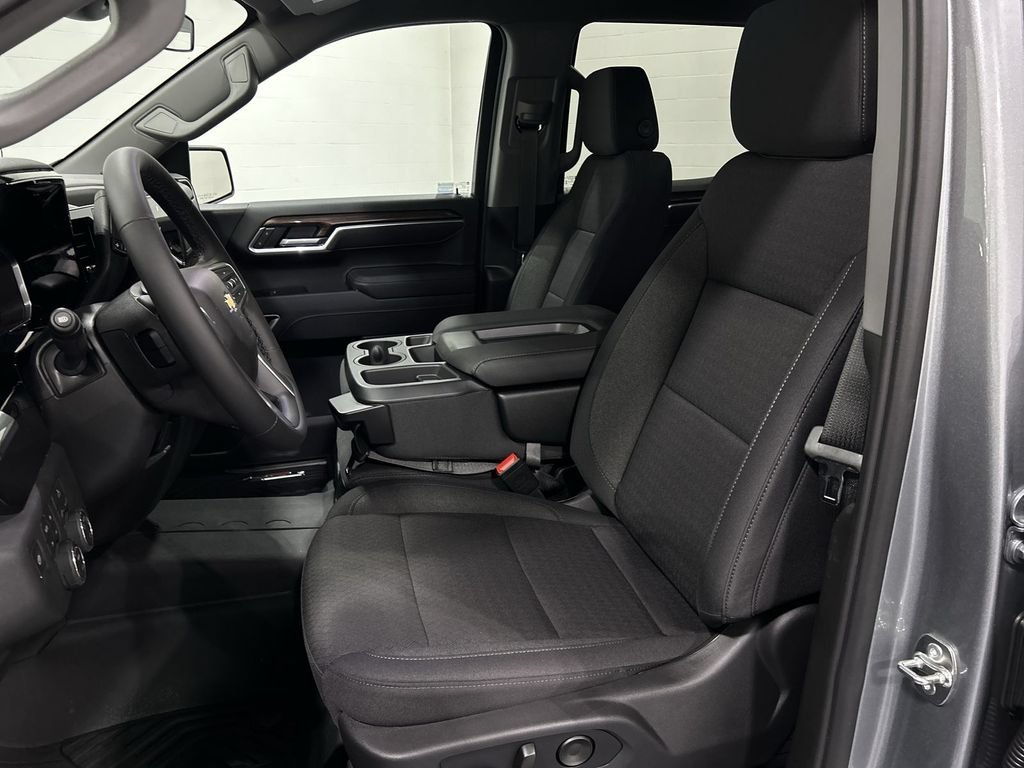2026 Chevrolet Silverado 1500 LT - Photo 13