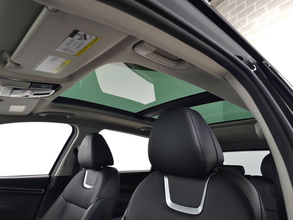 Used 2024 Black Pearl Hyundai Limited image 19