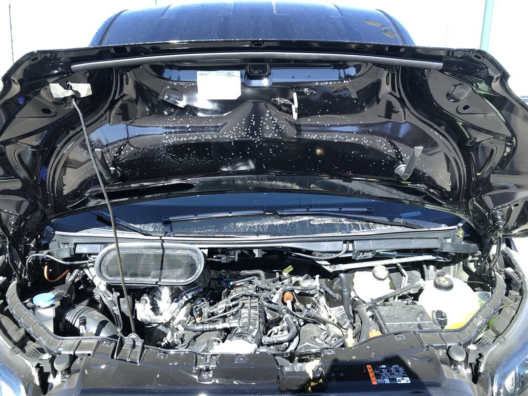 New 2026 Agate Black Metallic Ford XLT image 28