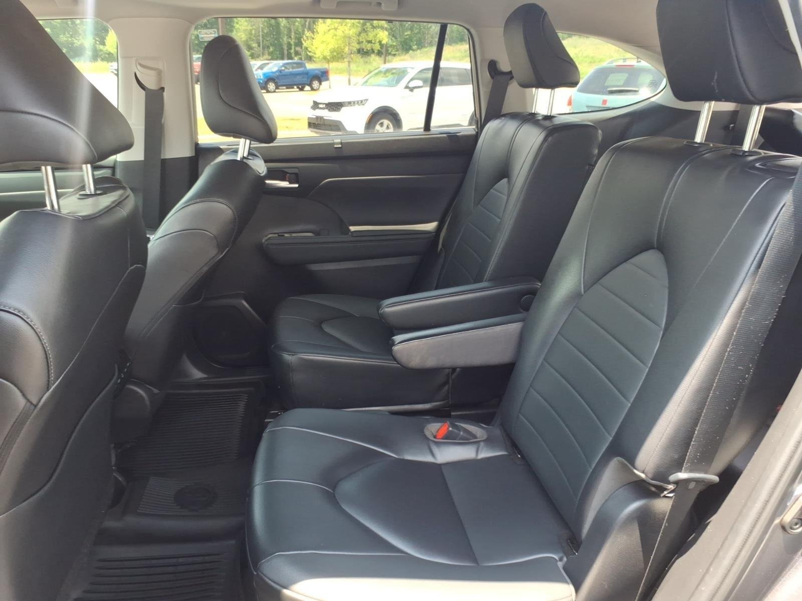 Used 2023 Magnetic Gray Metallic Toyota XLE image 21