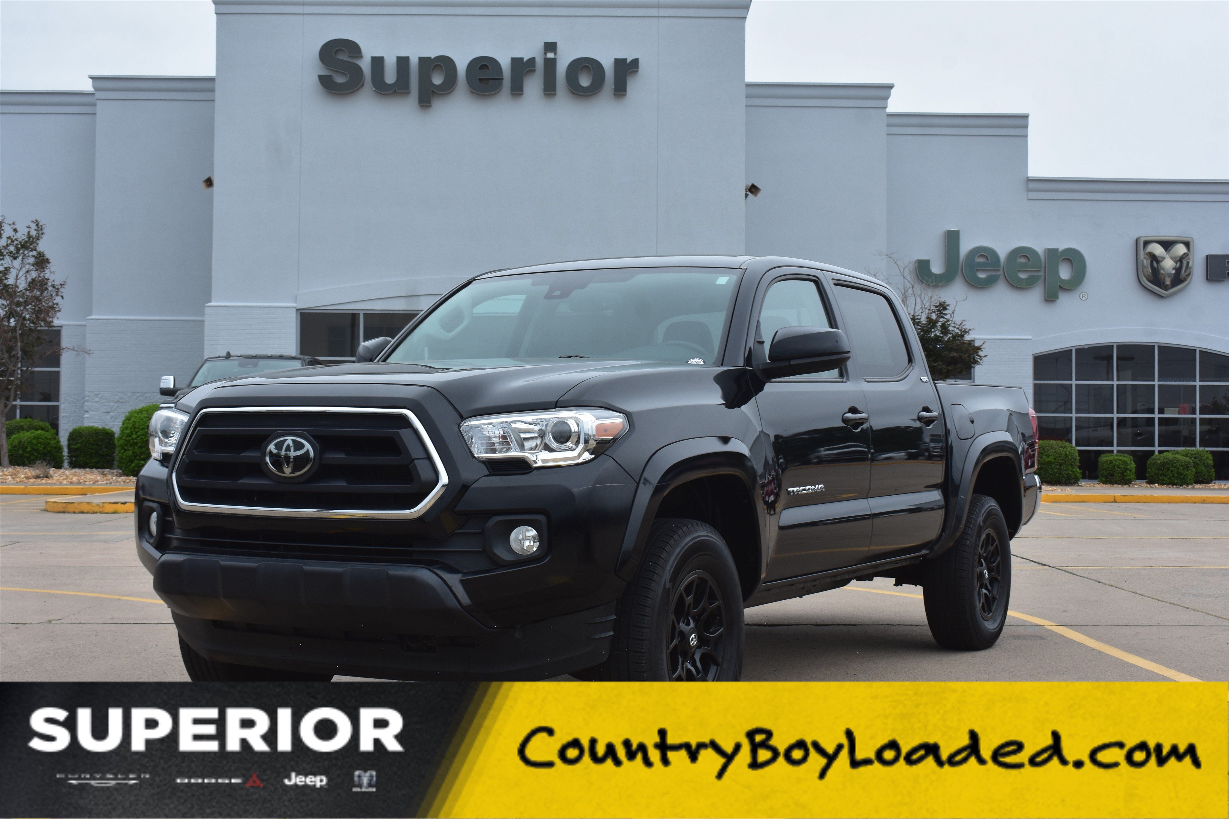 Used 2022 Black Toyota SR5 image 1