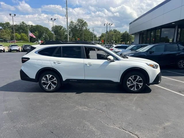 Used 2020 Crystal White Pearl Subaru Limited image 2