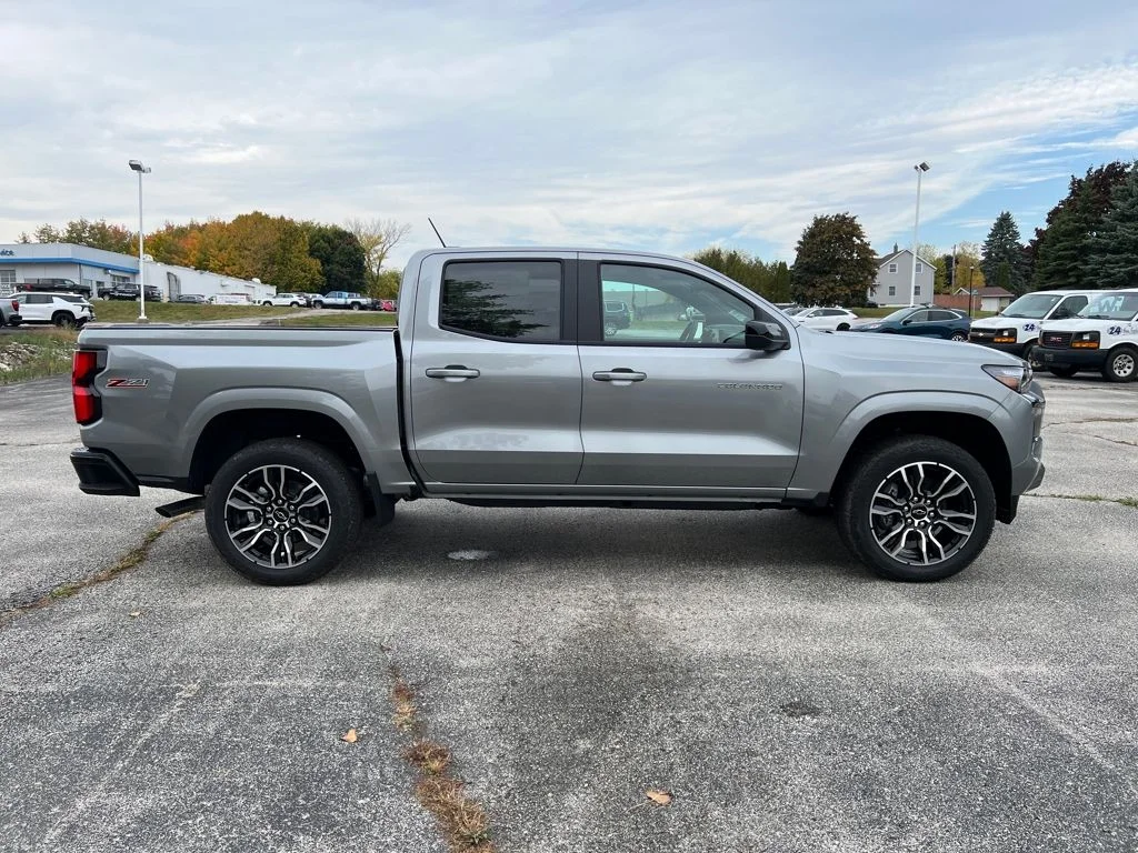 New 2026 Sterling Gray Metallic Chevrolet Z71 image 63