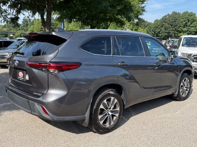 Used 2023 Gray Toyota XLE image 10