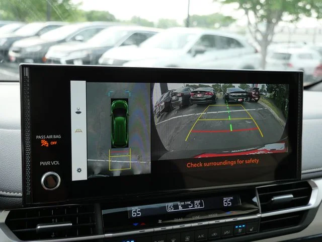 Used 2025 Cypress Toyota Platinum image 25
