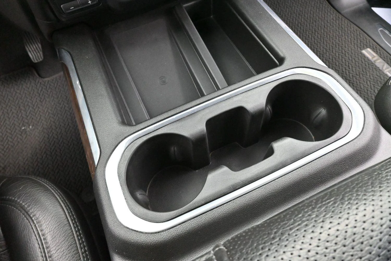Used 2020 Dark Sky Metallic GMC Denali image 26