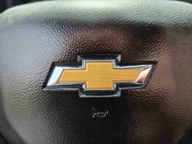 Used 2024 Summit White Chevrolet Custom image 32