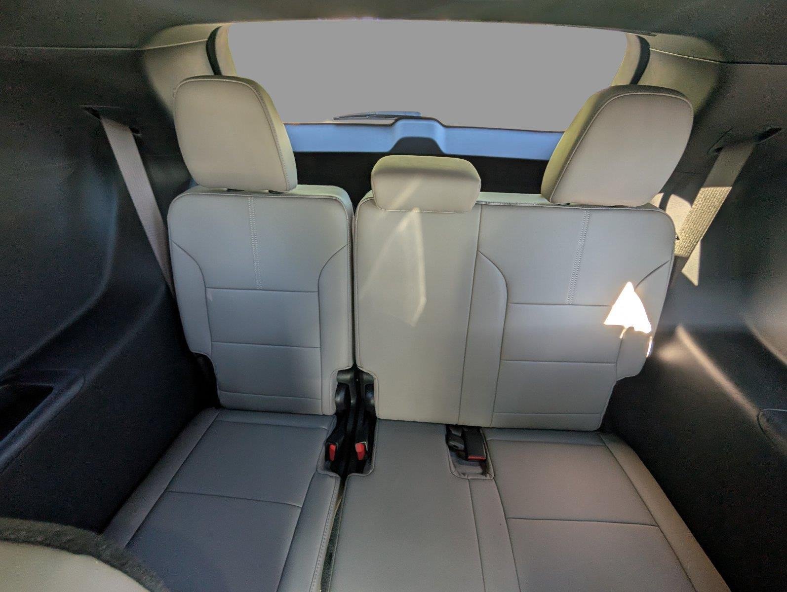 New 2027 Sterling Metallic GMC Elevation image 36