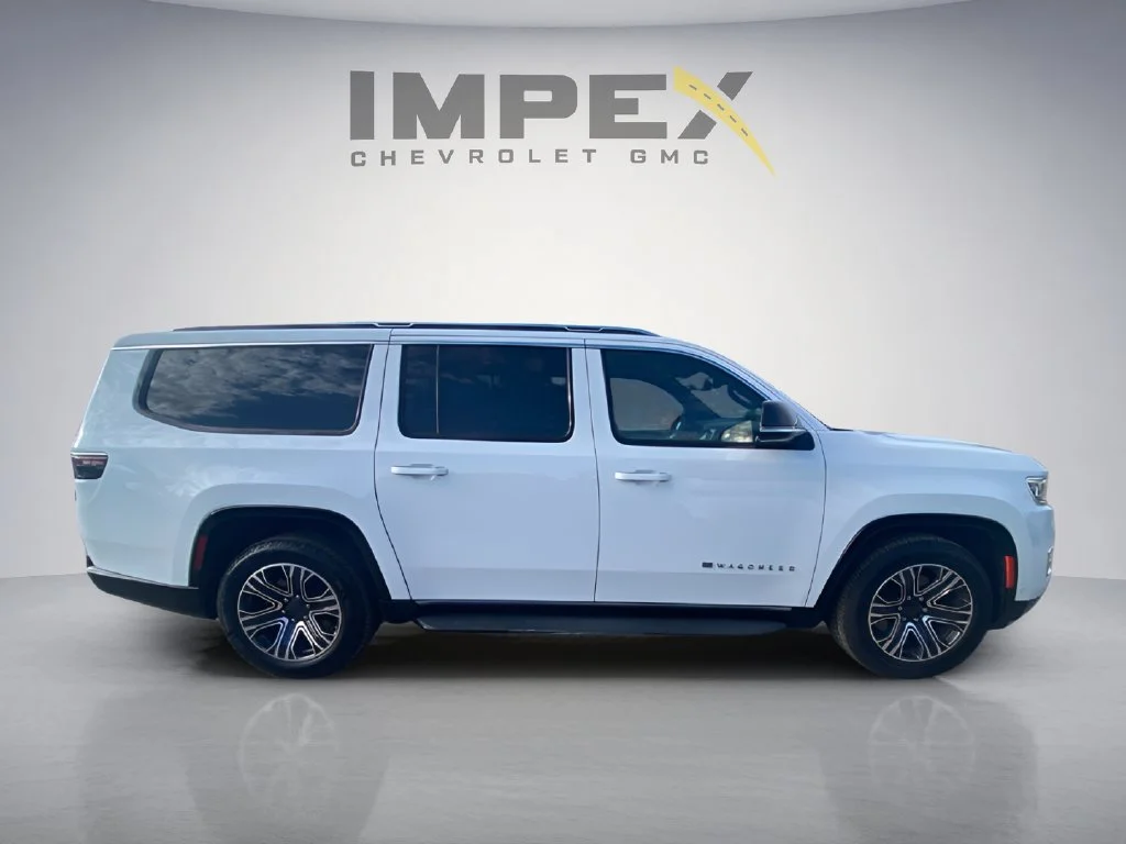 Used 2023 White Jeep Series II image 6
