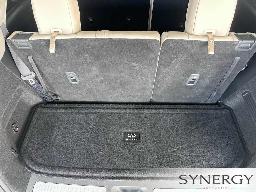 Certified Used 2023 Majestic White INFINITI LUXE image 27