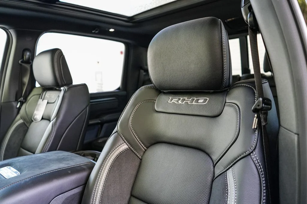 New 2026 Diamond Black Crystal Pearl-Coat Exterior Paint RAM RHO image 29