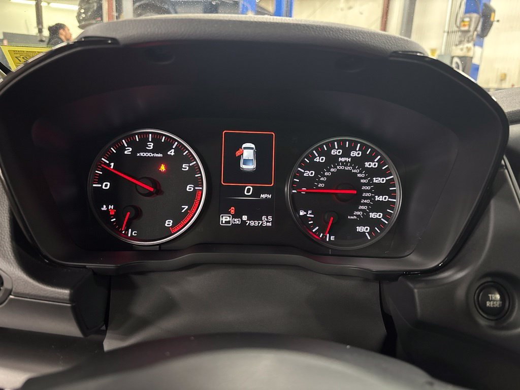 Used 2022 Gray Subaru Base image 24