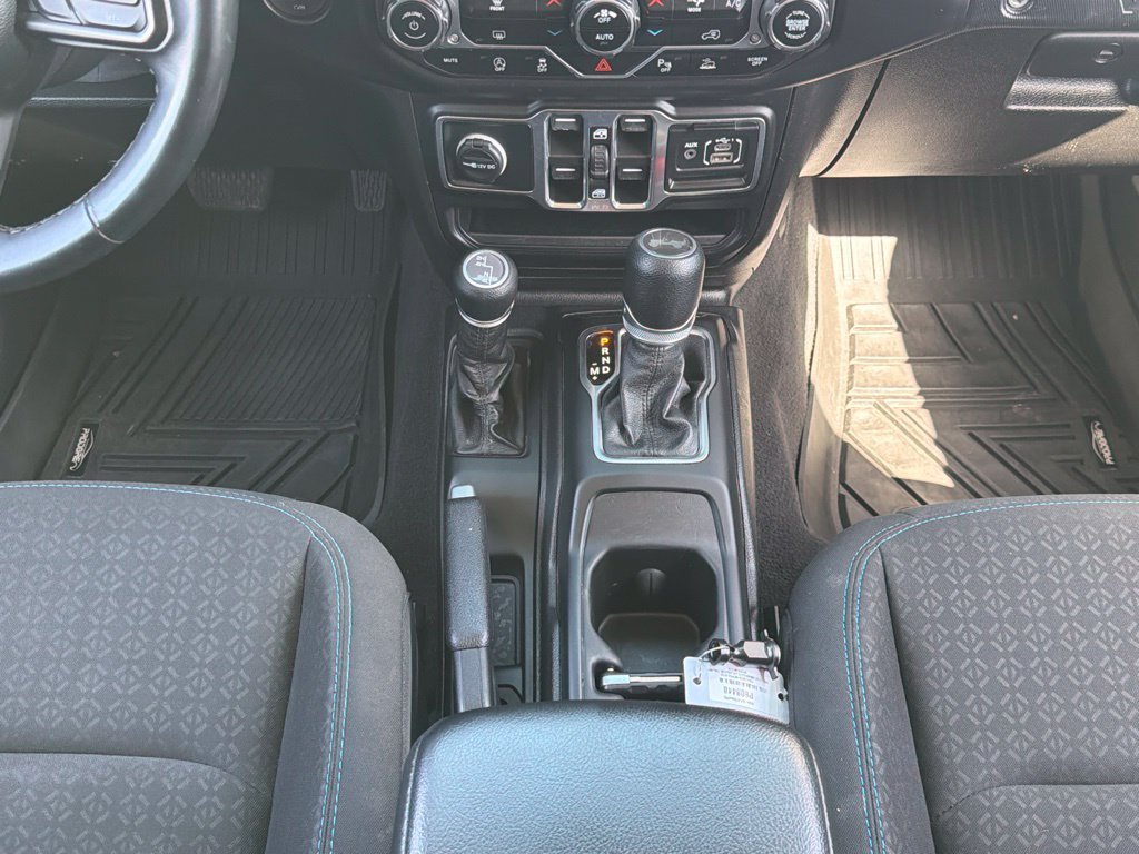 Used 2021 Gray Jeep Unlimited Sport image 15