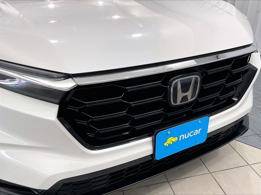 Used 2024 Platinum White Honda EX image 31