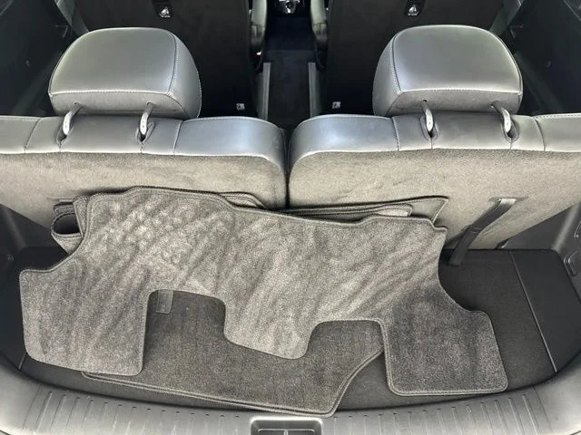 Used 2025 Silver Kia SX image 26