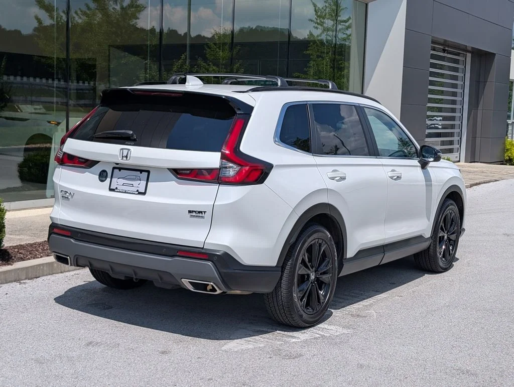 Used 2023 White Honda Sport Touring image 7