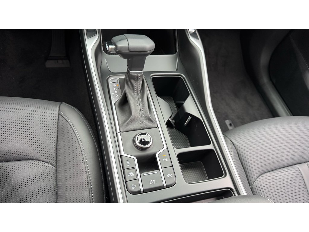 New 2026 Ebony Black Kia S image 21