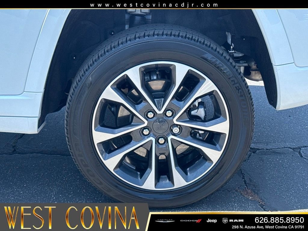 Certified Used 2023 White Jeep Overland 4xe image 18