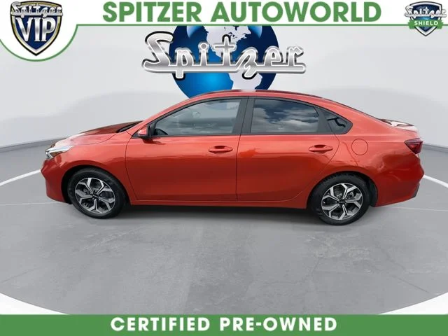 Used 2023 Red Kia LXS image 6