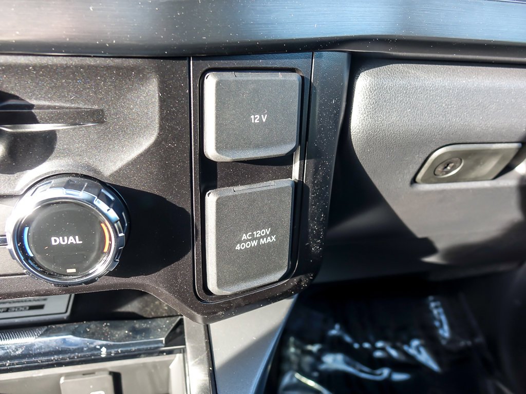 New 2026 Avalanche Ford LARIAT image 30