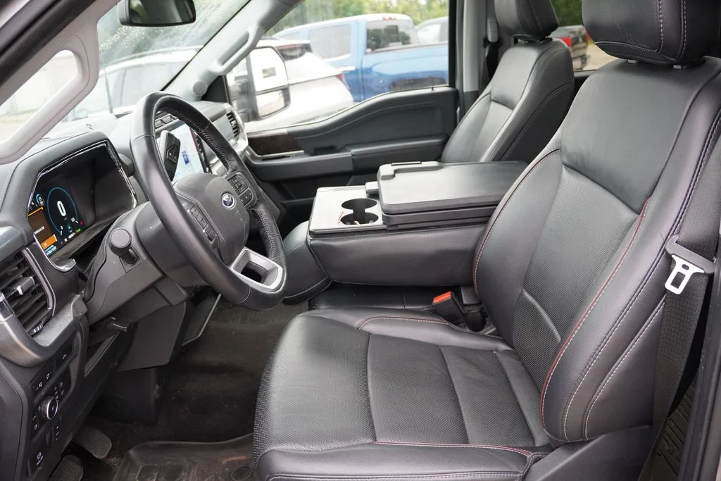 Used 2021 Iconic Silver Metallic Ford Lariat image 4