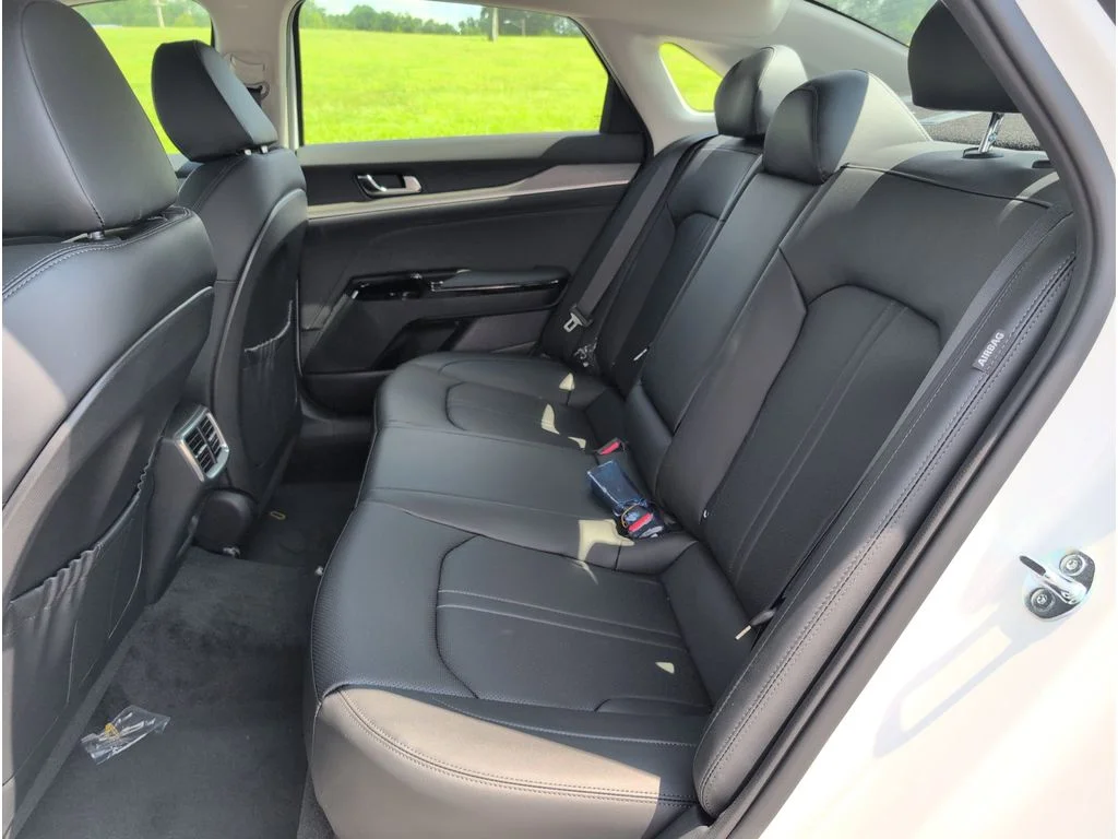 2025 Kia K5 EX - Photo 28