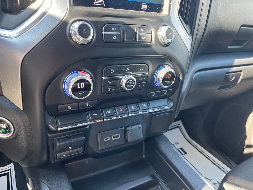 Used 2021 White GMC Elevation image 20
