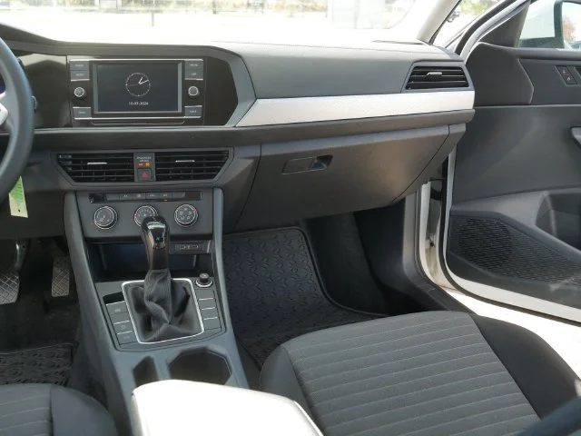 Used 2023 Pure White Volkswagen 1.5T S image 23
