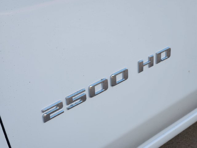 2026 Chevrolet Silverado 2500 HD Custom - Photo 10