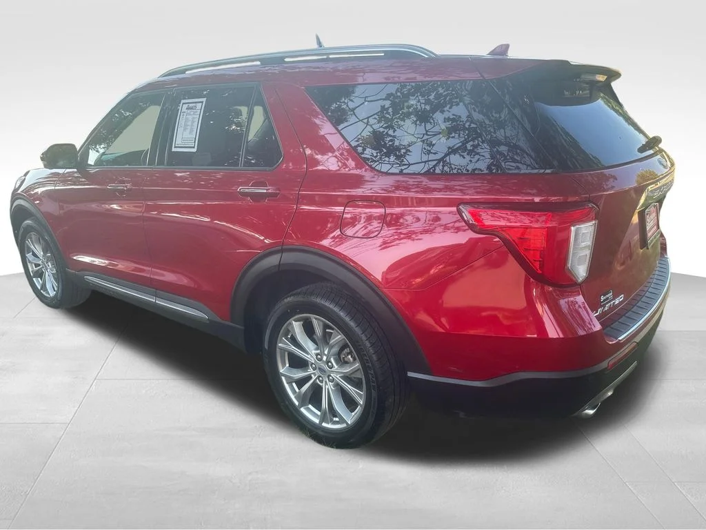Used 2020 Red Ford Limited image 16
