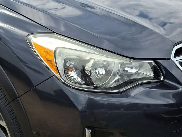 Used 2016 Gray Subaru 2.0i Limited image 12