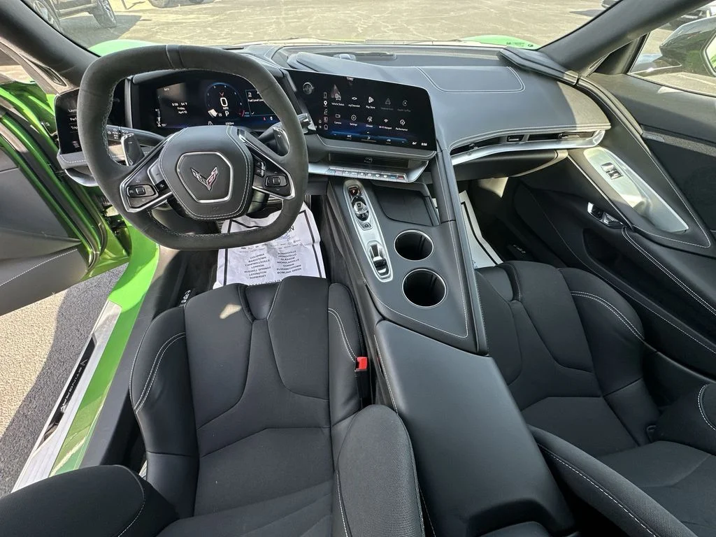 Used 2026 Green Chevrolet Stingray image 21