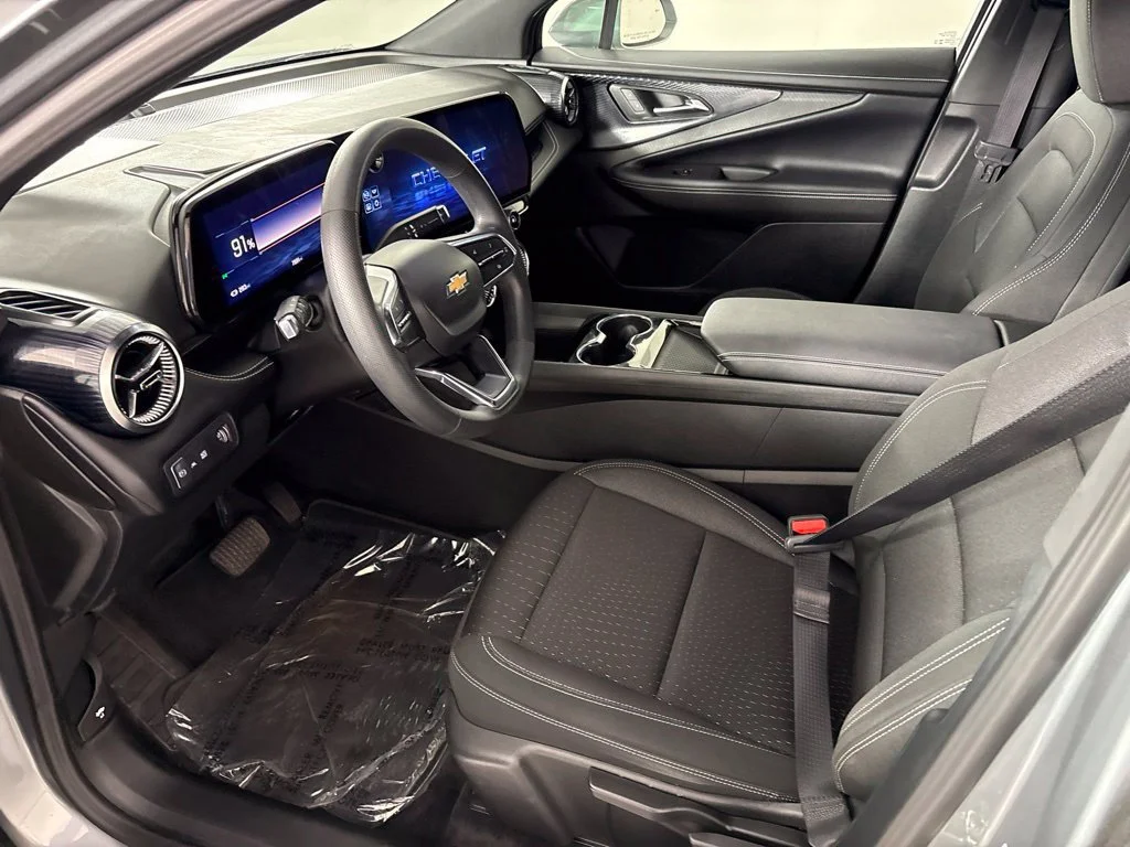 Certified Used 2025 Sterling Gray Metallic Chevrolet LT image 30