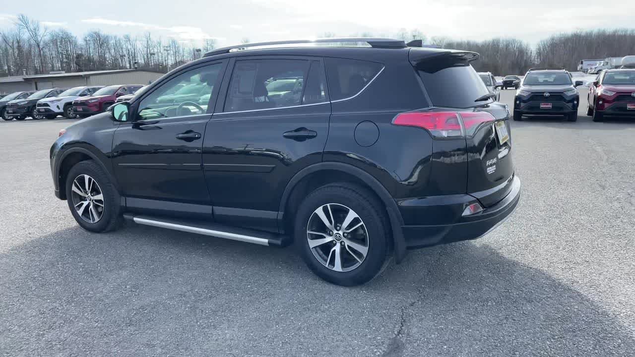 Used 2017 Black Toyota XLE image 6