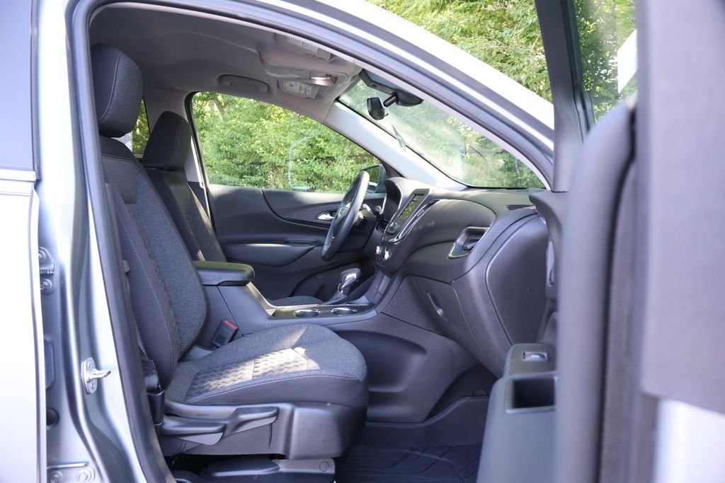 2024 Chevrolet Equinox LT - Photo 39