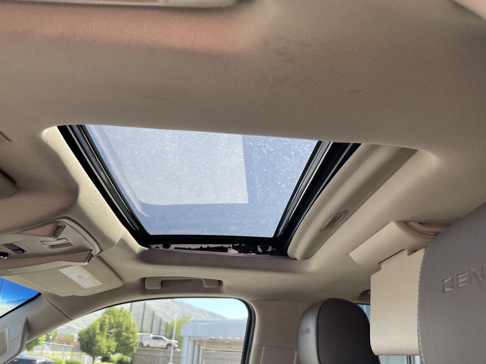 2018 GMC Yukon Denali - Photo 28