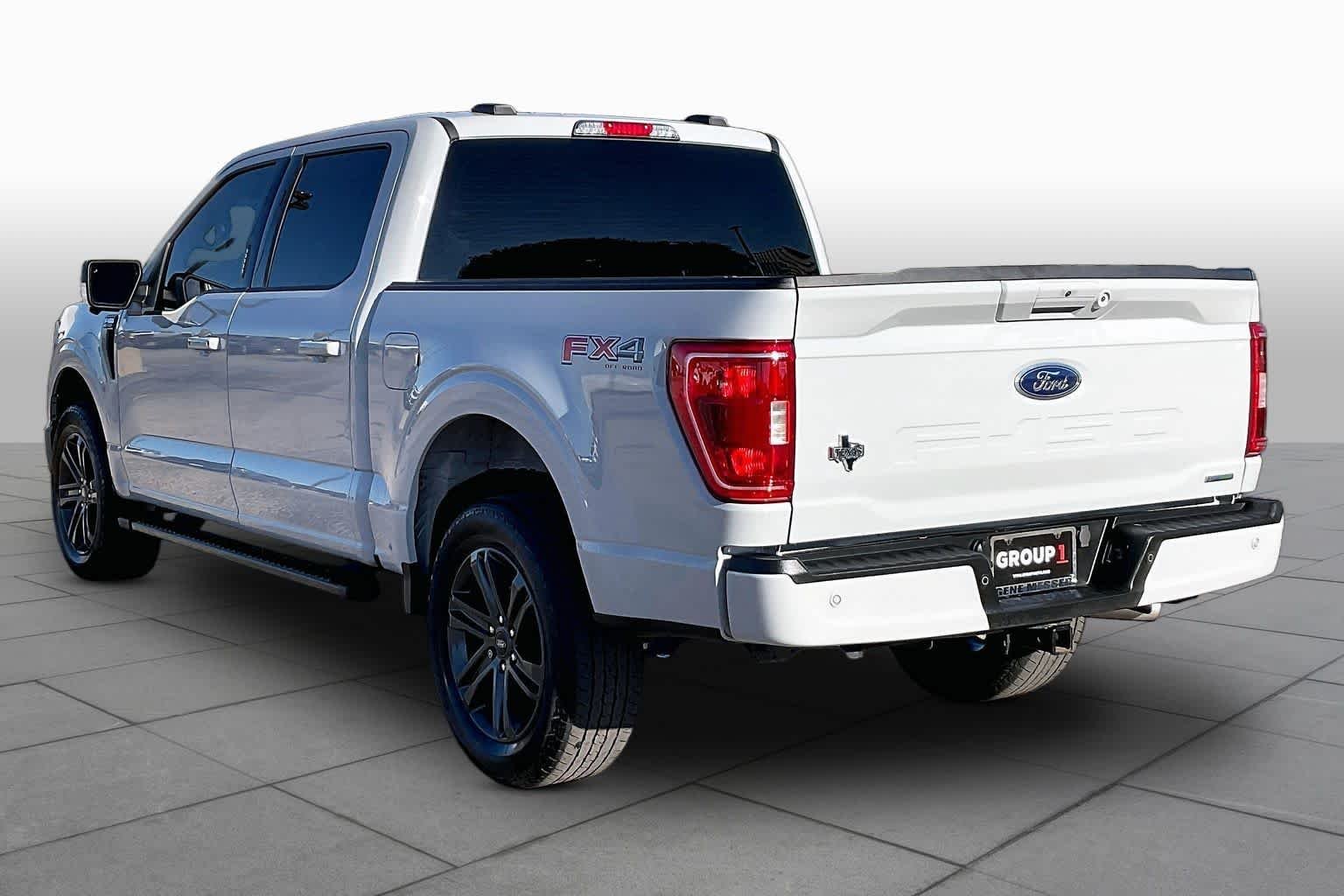 Used 2023 Avalanche Gray Ford XLT image 12