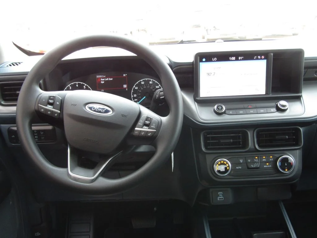 Used 2024 Oxford White Ford XL image 5