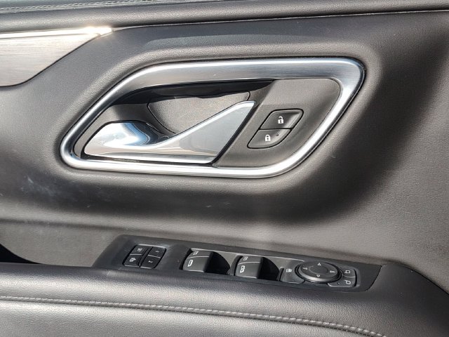 Used 2021 Black Chevrolet LT image 24