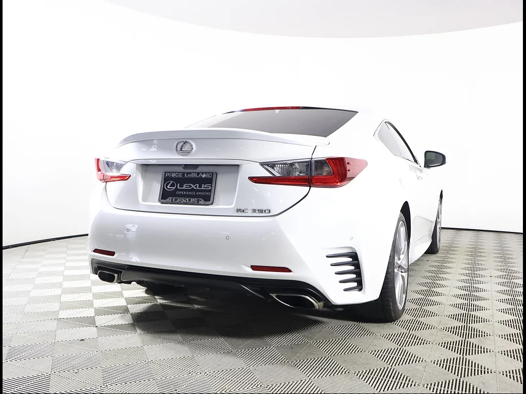 Used 2015 Starfire Pearl Lexus Base image 5