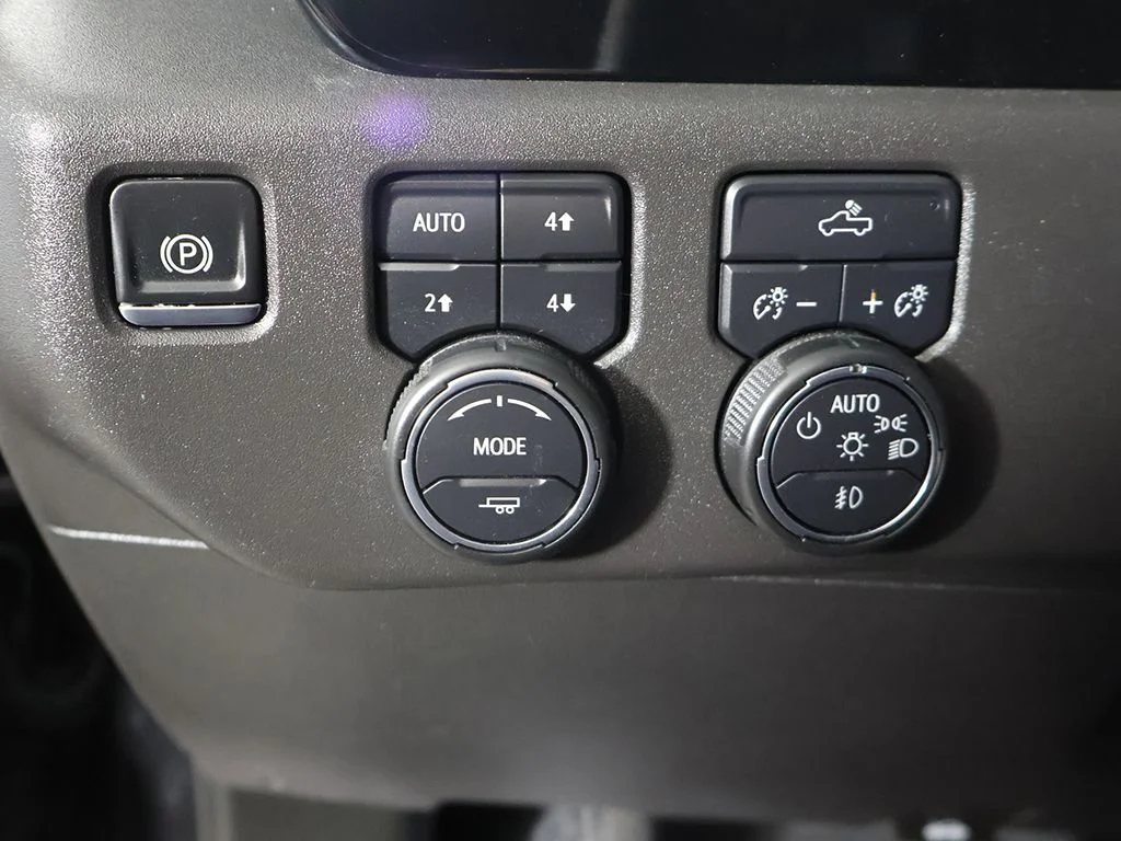 Used 2025 Black Chevrolet LT Trail Boss image 34