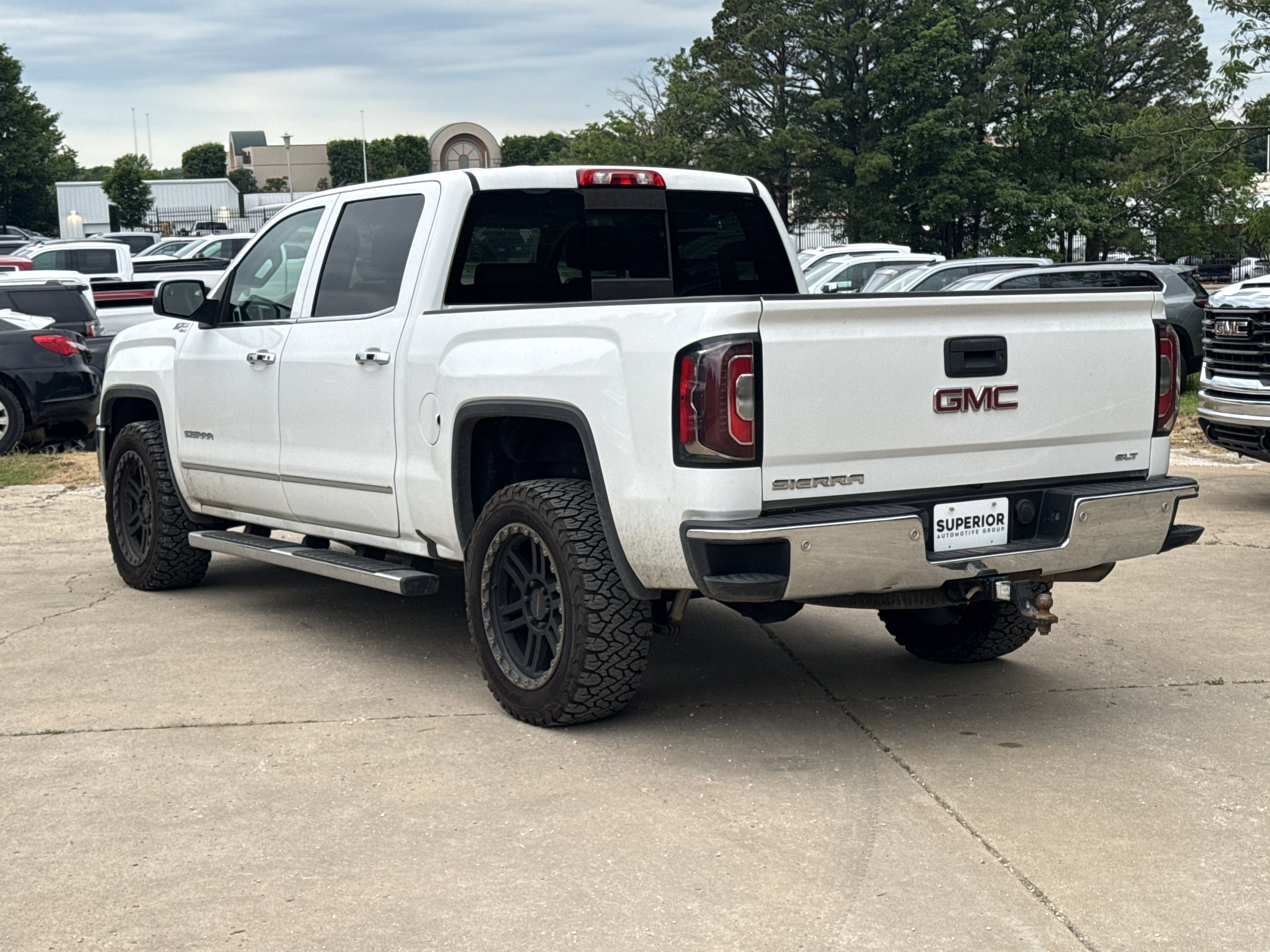 Used 2017 SUMMIT WHITE GMC SLT image 3
