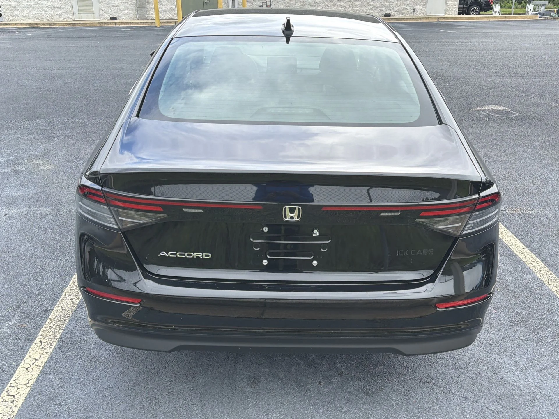 Used 2025 Crystal Black Pearl Honda LX image 10