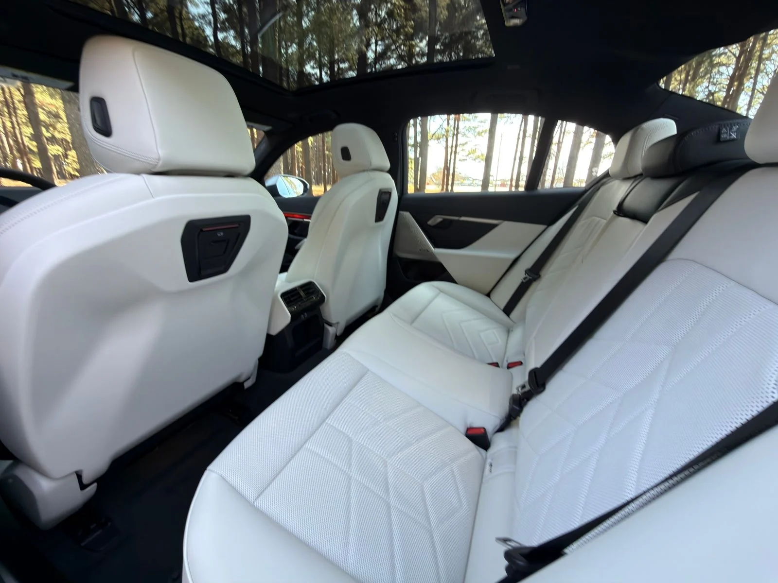 2026 BMW 5 Series 530i - Photo 15