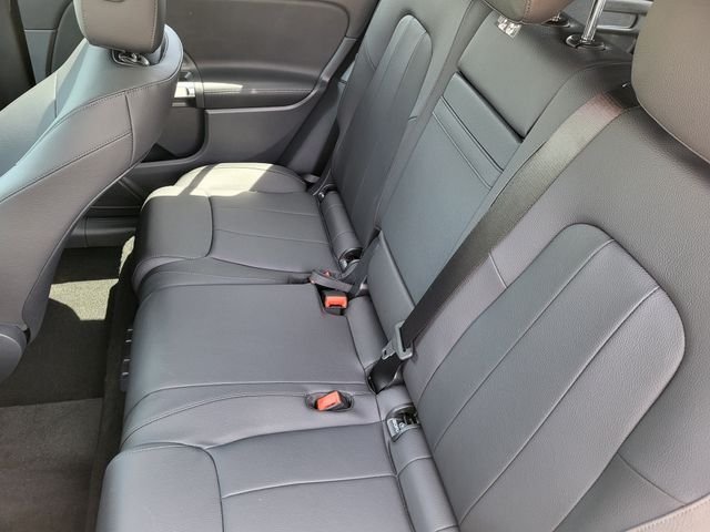 New 2026 Cirrus Silver Metallic Mercedes-Benz GLB 250 image 11